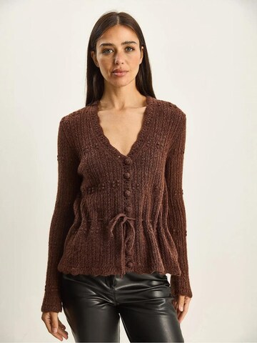 Bianco Lucci - Casaco de malha em castanho: frente