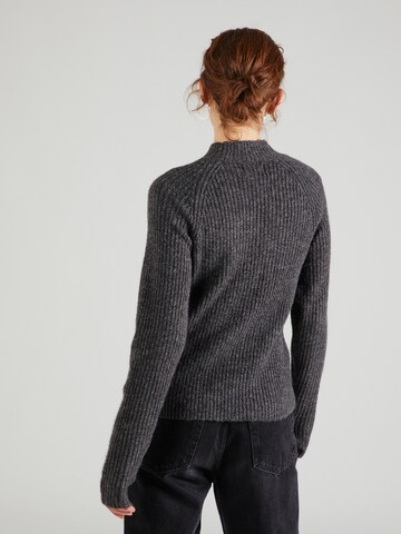 Pull-over 'JUNA' PIECES en gris