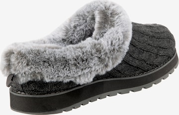 SKECHERS Slippers in Grey