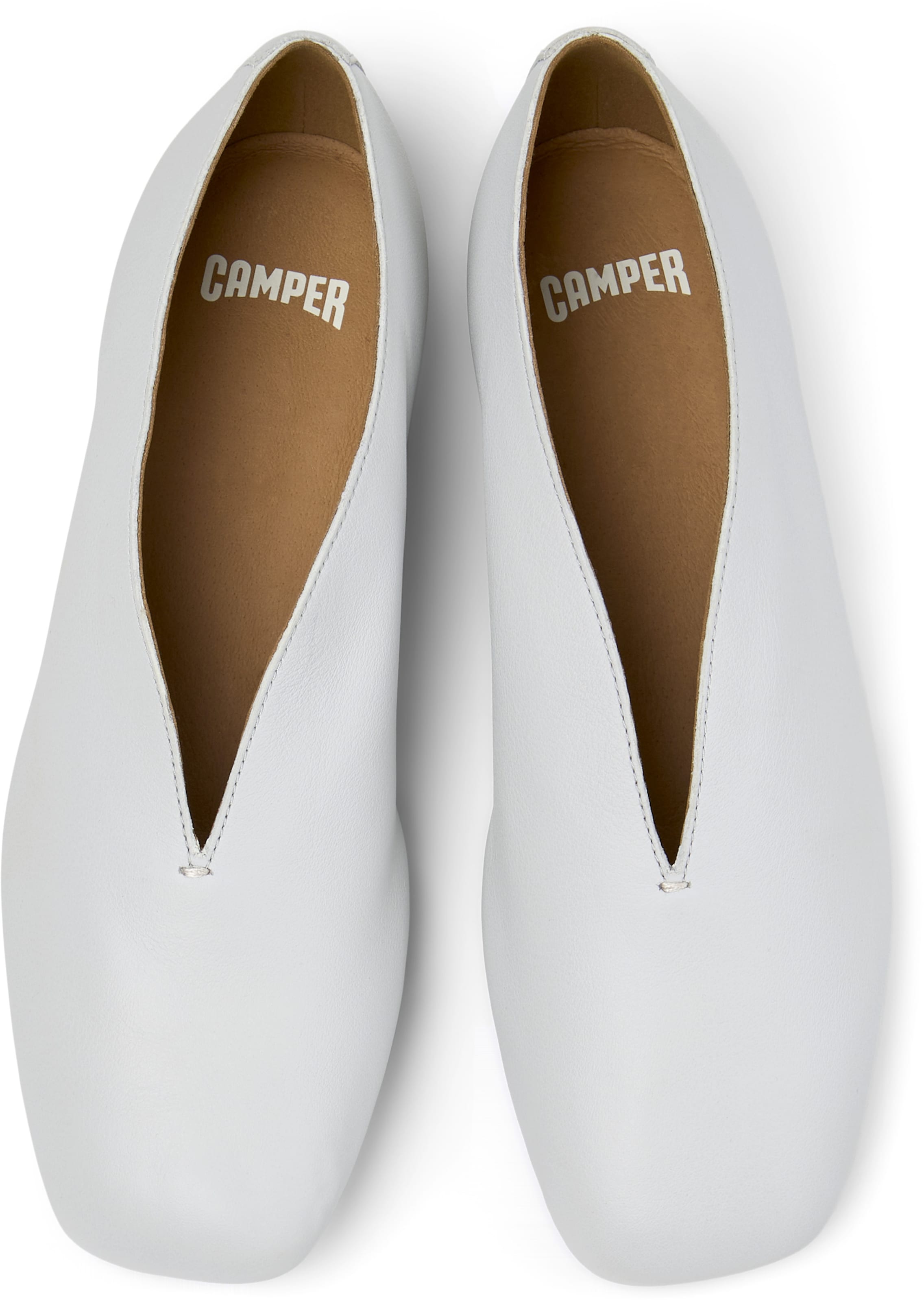 Ballerina 'Casi Myra' di CAMPER in bianco