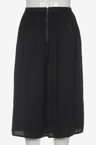 Calvin Klein Jeans Skirt in L in Black