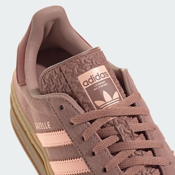 Baskets basses 'Gazelle Bold' ADIDAS ORIGINALS en violet