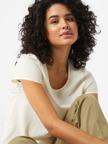 Maglietta 'Becca' di VERO MODA in bianco