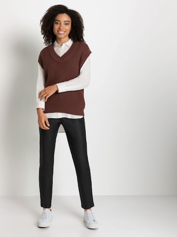 LASCANA Sweater in Brown