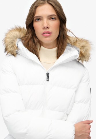 Veste d’hiver 'Fuji' Superdry & Co en blanc