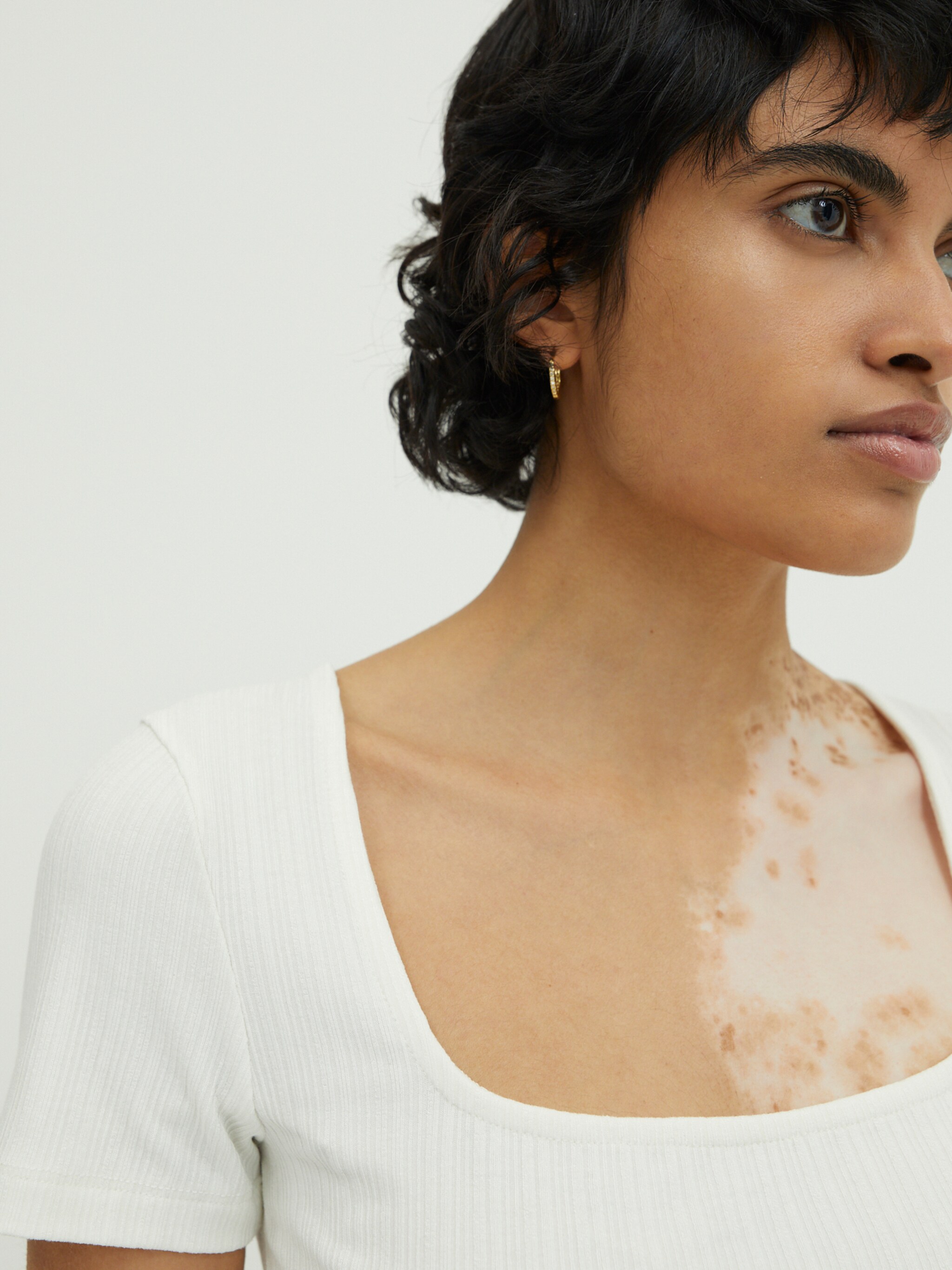 EDITED Producten Shirt 'Sarai' Wit