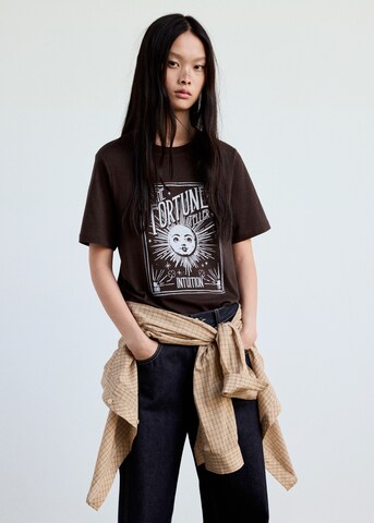 MANGO T-shirt 'ILUSTRA3' i brun: framsida