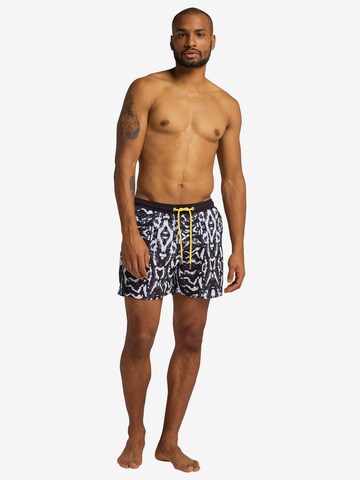 Carlo Colucci Board Shorts ' Cristofoletti ' in Black