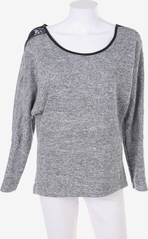ZEBRA Sweater & Cardigan in L in Grey: front