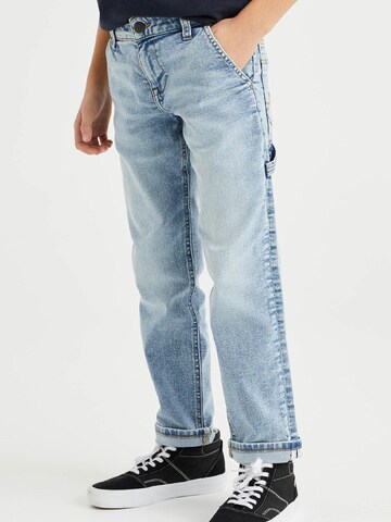 WE Fashion Regular Jeans i blå