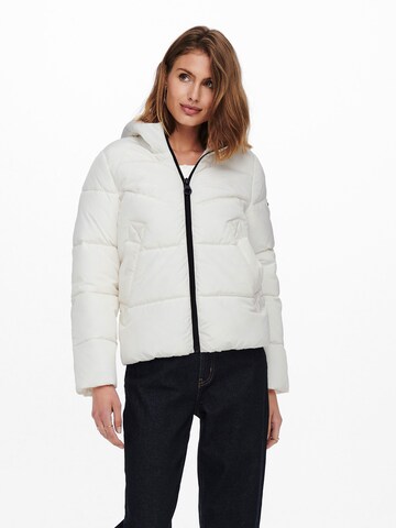 ONLY Winter Jacket 'Amanda' in White: front