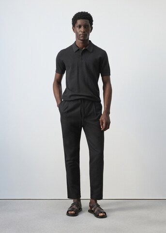 MANGO MAN Slim fit Pleat-Front Pants 'Romelino' in Black