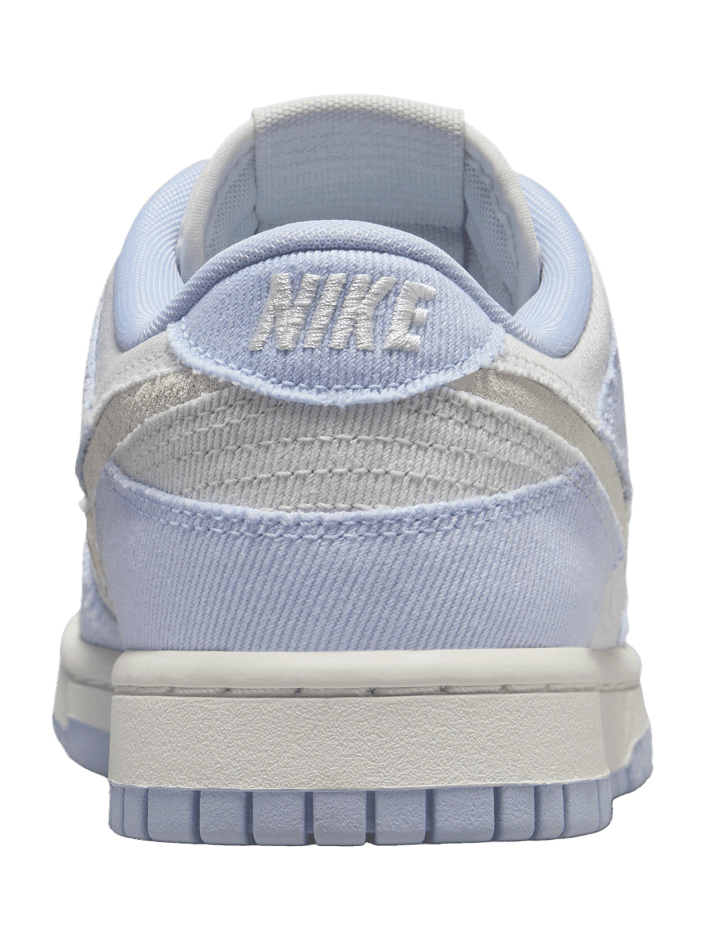 Nike Sportswear Sneaker in Weiß