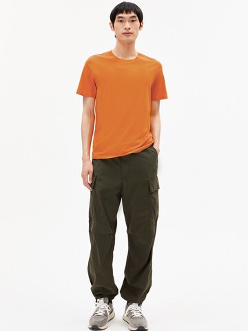 ARMEDANGELS Regular Fit T-Shirt JAAMES in Orange