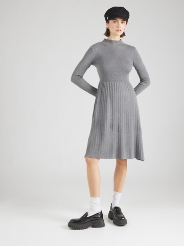Robe 'Liliana' ABOUT YOU en gris : devant