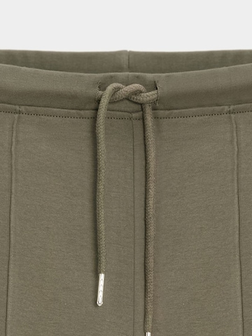 Dilvin Flared Pants in Green