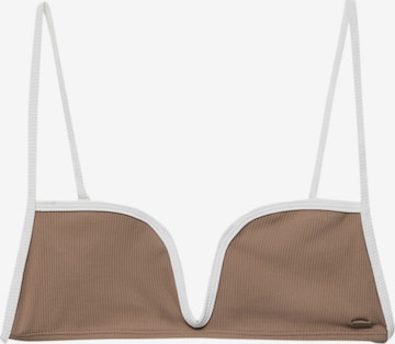 Triunghi Sutien costum de baie de la Pull&Bear pe maro: față