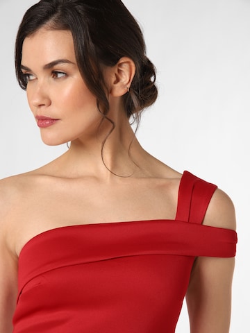 Lipsy Kleid in Rot