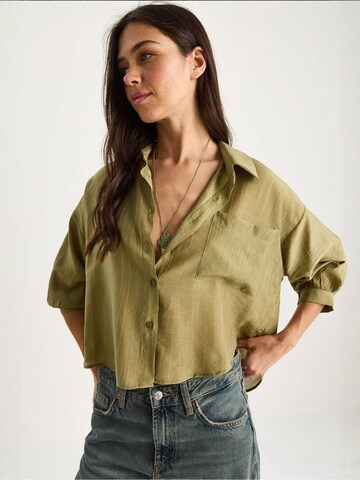 Bianco Lucci Blouse in Green