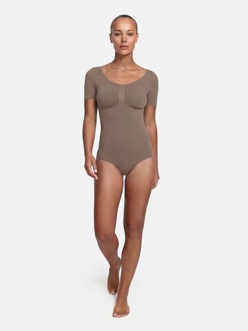Body modelant 'T-Shirt Bodysuit Sculpting Shapewear mit Slip' cfab en marron