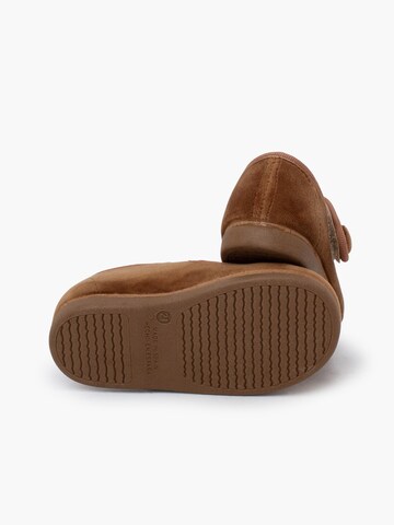 Chaussure basse Pisamonas en marron