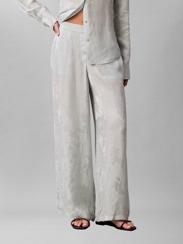 Calvin Klein Wide leg Pleat-front trousers in Blue: front