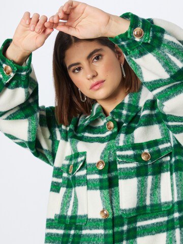 Cappotto di mezza stagione 'EDELE' di NÜMPH in verde