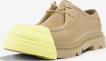 Scarpa stringata ' Junction ' di CAMPER in beige: frontale