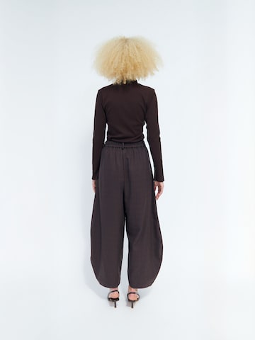 T-shirt ' Isabellcras ' Crās en marron