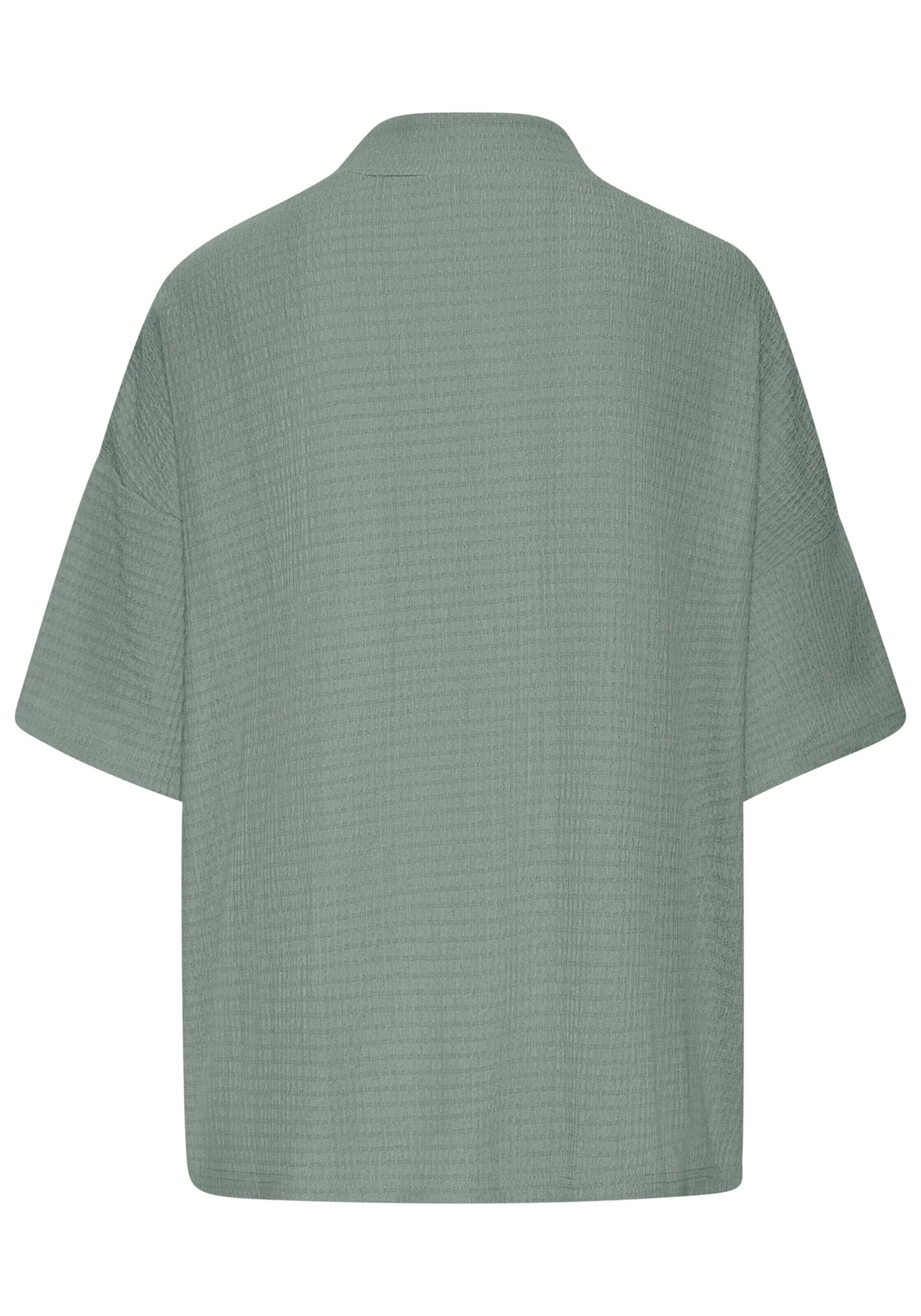 LASCANA Shirt in Green