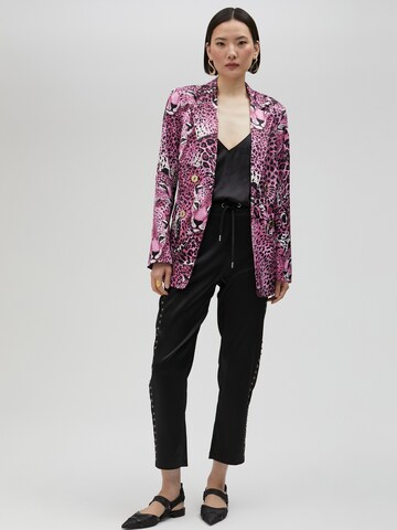 Lola Casademunt Blejzr – pink