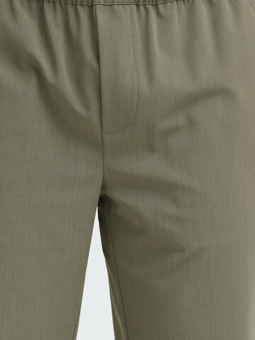 BLEND Regular Chino trousers ' BHMarco ' in Green