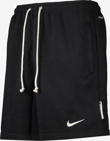 NIKE Regular Urheiluhousut värissä musta: etupuoli