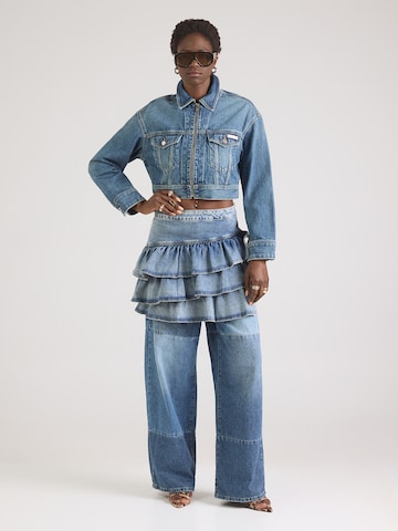 Fustă de la Essentiel Antwerp pe albastru