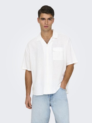 Comfort fit Camicia 'CAIDEN' di Only & Sons in bianco: frontale