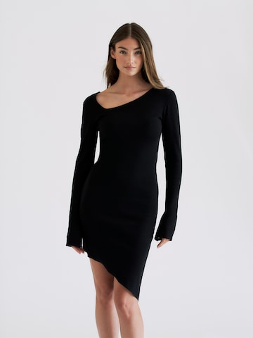 RÆRE by Lorena Rae Dress 'Tara' in Black: front