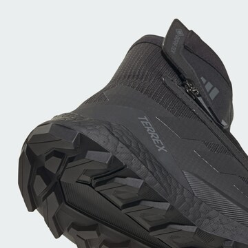 ADIDAS TERREX - Botas 'Free Hiker 2' en negro