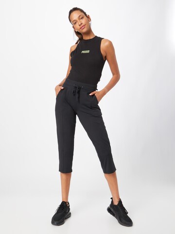 Regular Pantalon de sport 'MONA' Marika en noir