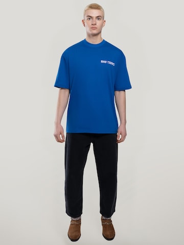 MAD TIGERS - Camiseta 'Creative Studios' en azul