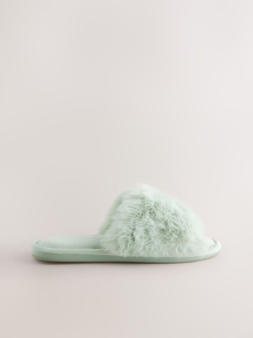 Next Тапки в Зеленый