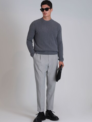 Lufian Pullover RIGHT in Grau