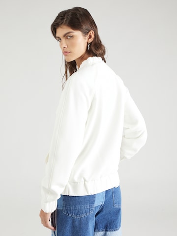 VILA Between-season jacket 'LYRA' in White