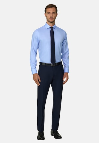 Boggi Milano Shirt in Blue: front