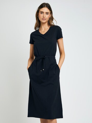 Robe 'Willow' Threadbare en noir : devant