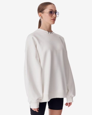 Sweat-shirt MARTIN VALEN en blanc