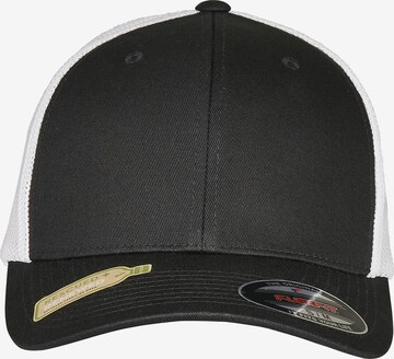 Flexfit Cap in Black