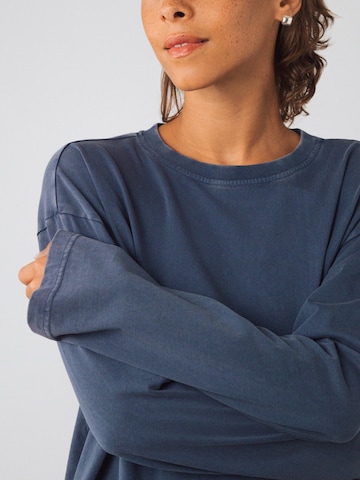Honest Basics Shirt in Blauw