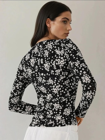 Hiccup - Camisa em preto