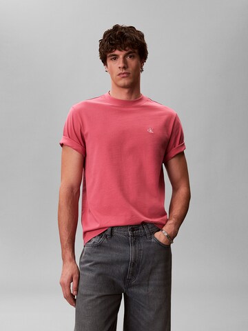 T-Shirt Calvin Klein Jeans en rose : devant