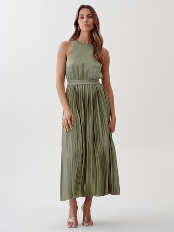 Chancery Dress in Green: front